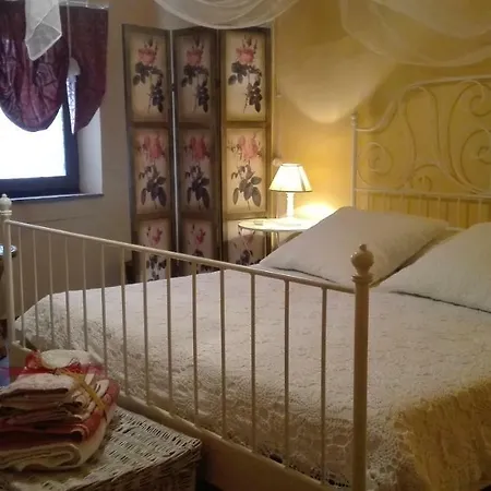 A Casa Di Sara Готель типу 