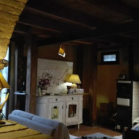 A Casa Di Sara Готель типу 